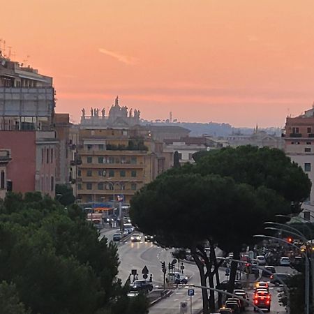 ローマSunny Sunsetアパートメント エクステリア 写真